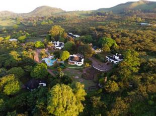 Desde cráteres hasta túneles de lava: así es el nuevo hotel en las islas Galápagos